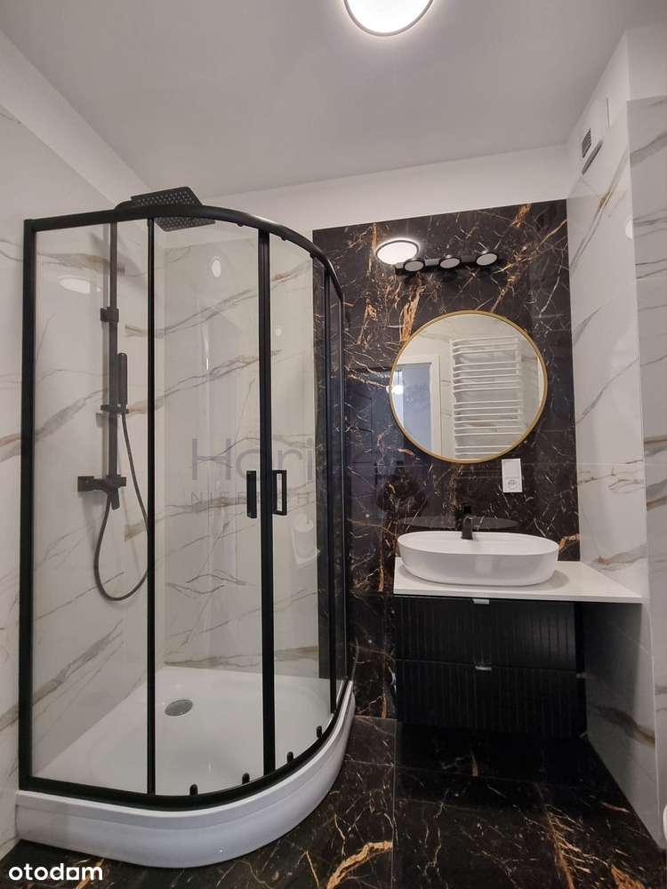 Świeżo wykończone mieszkanie 2-pokojowe – niskie opłaty!-15