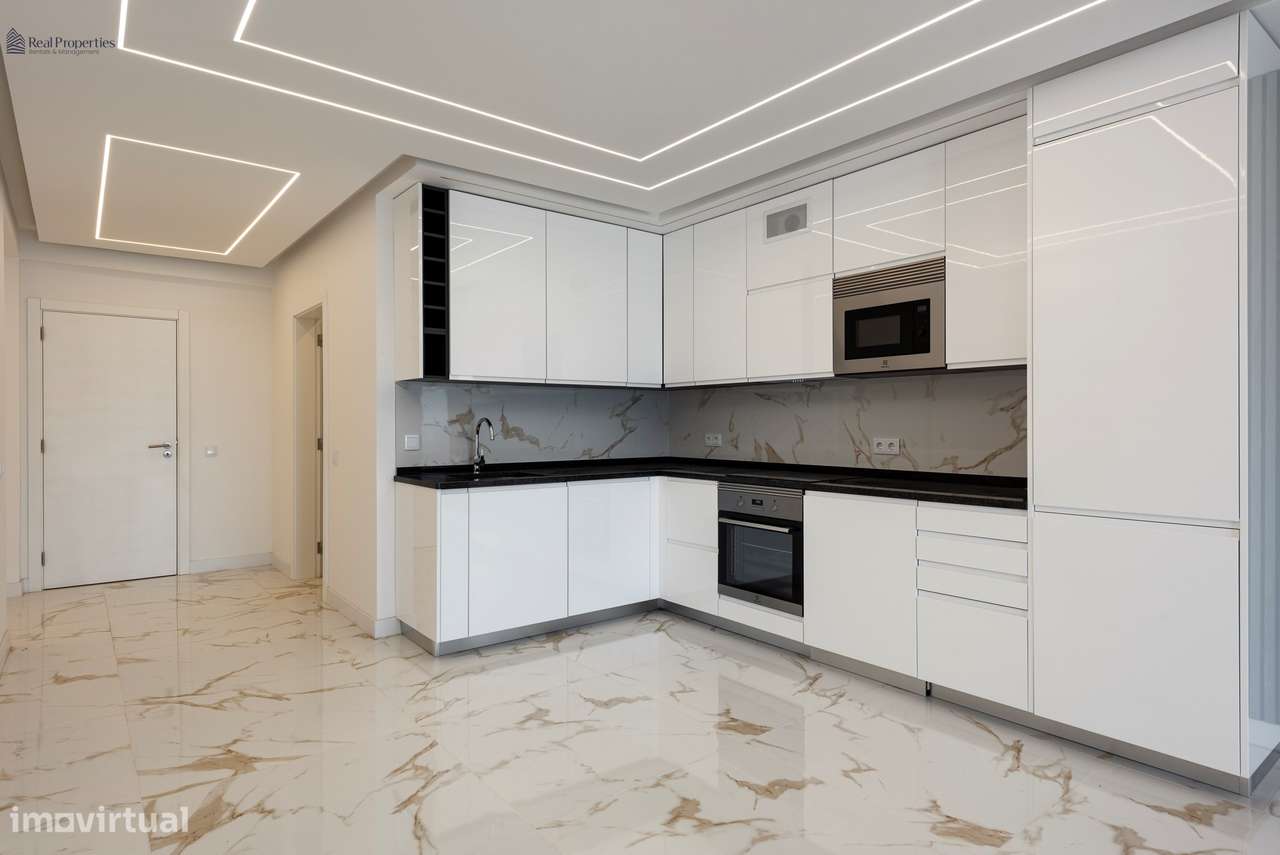 Apartamento T2 Renovado na Primeira Linha da Praia de Quarteira – Vist - Grande imagem: 5/22