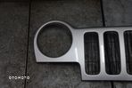 JEEP CHEROKEE KJ GRILL ATRAPA - 2