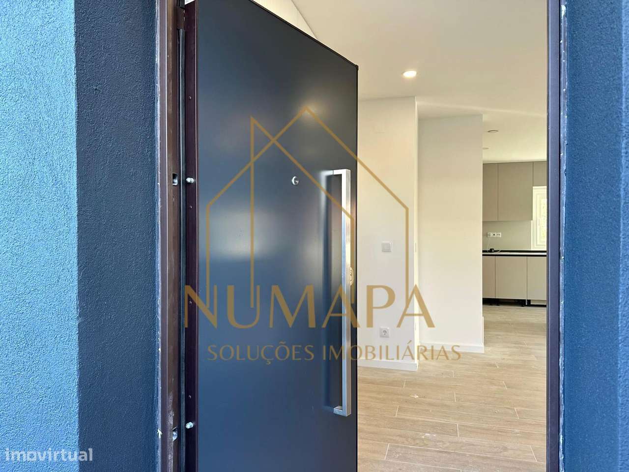 Moradia Isolada T4 em Quinta do Anjo, Palmela-16