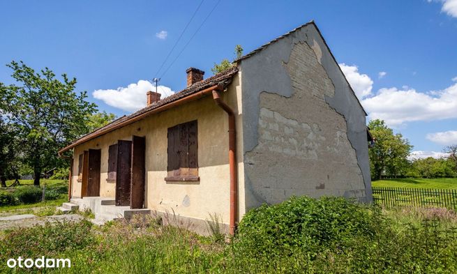 BUDYNEK  70m2  na magazyn, rekreację działka 3 ar. Przy drodze-8