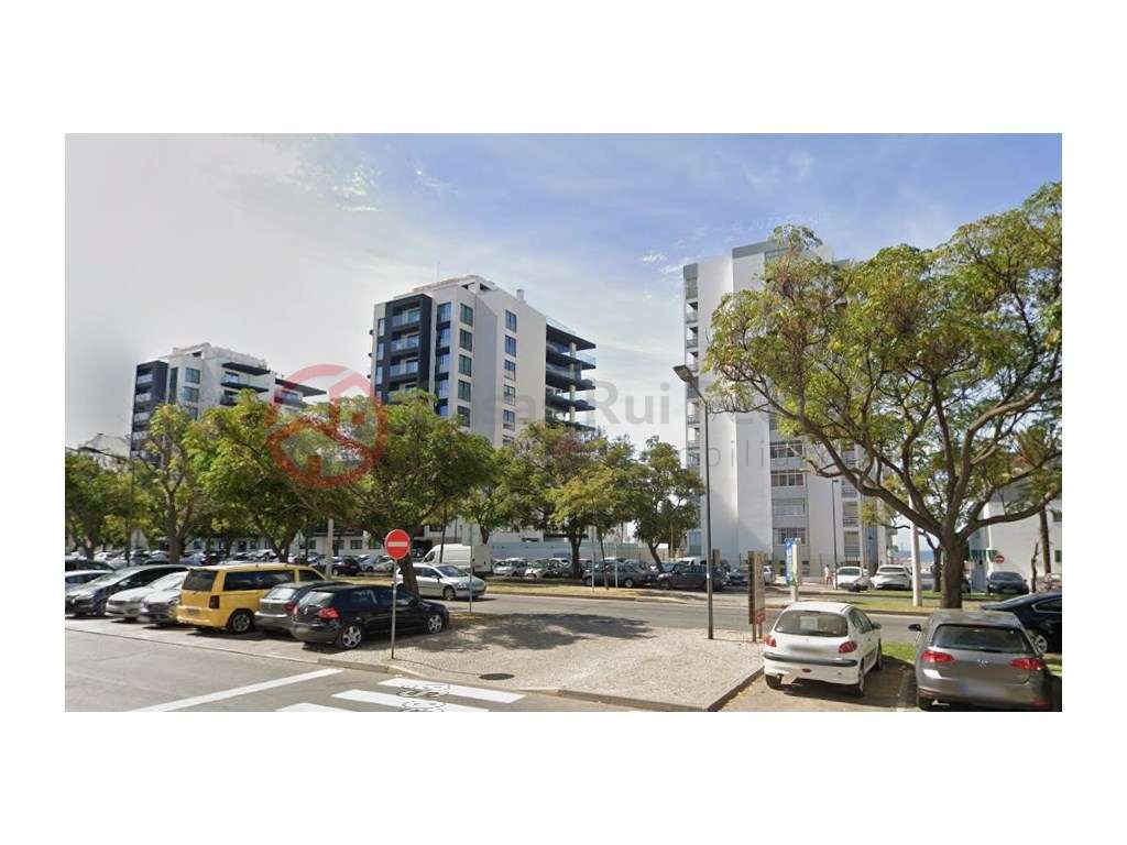 Apartamento T1 com varanda e marquise, na Quarteira - Grande imagem: 5/21