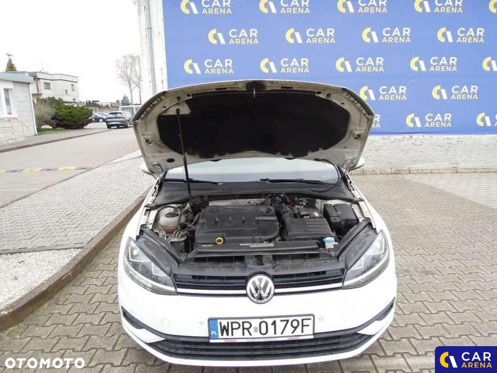 Volkswagen Golf - 12