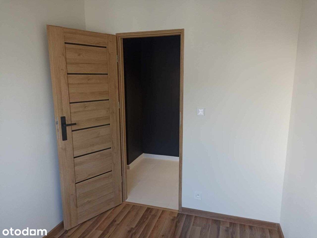 trzy pokoje, balkon, po generalnym remoncie, Franc-1