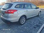 Ford Focus - 8