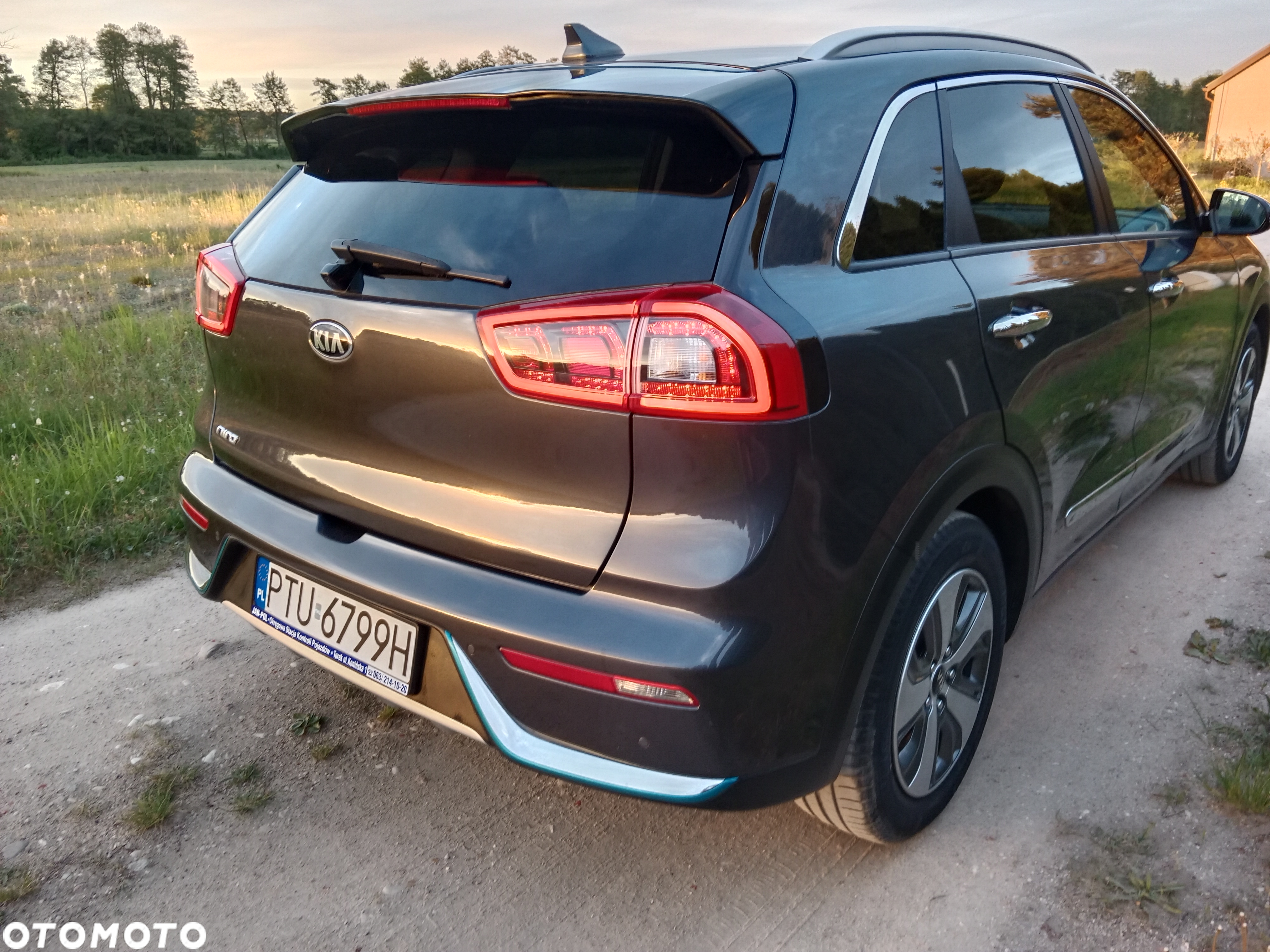 Kia Niro - 8