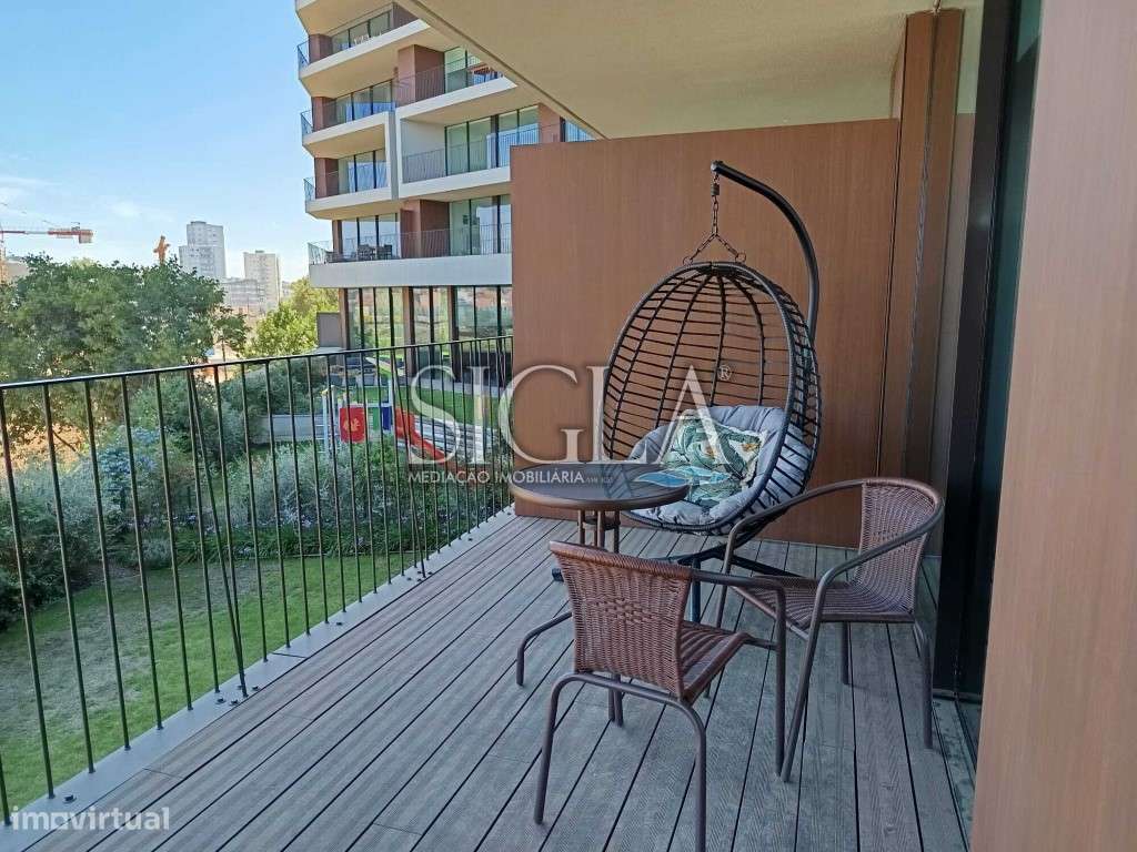 T1 em Santa Marinha - Grande imagem: 4/13