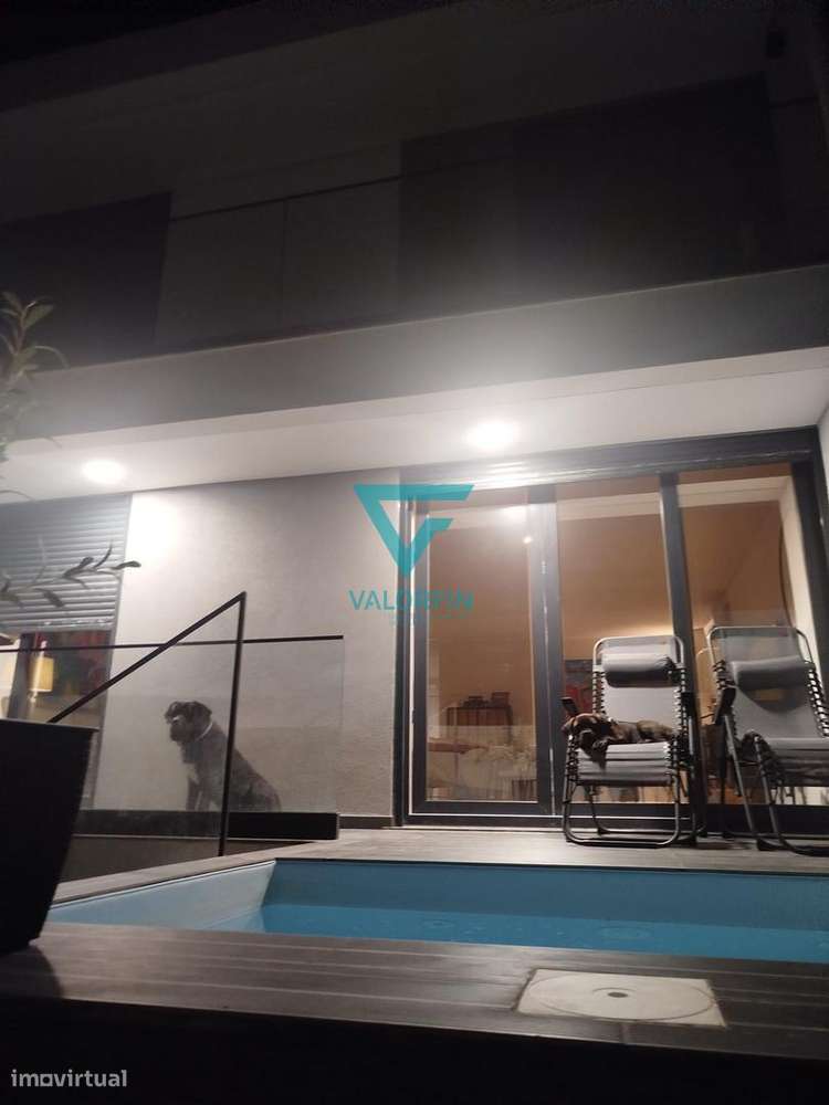 MORADIA T3+1 c/Piscina e Rooftop c/vista Rio Tejo -Alcochete-38