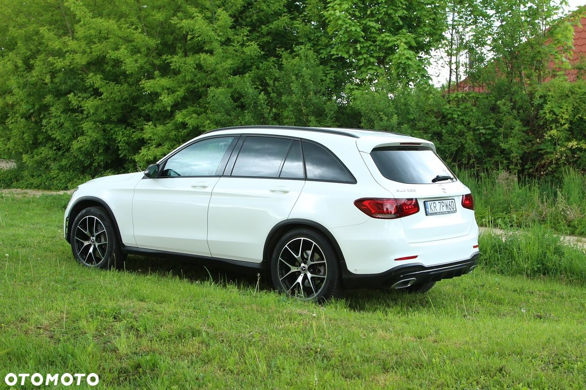 Mercedes-Benz GLC 200 4-Matic - 4