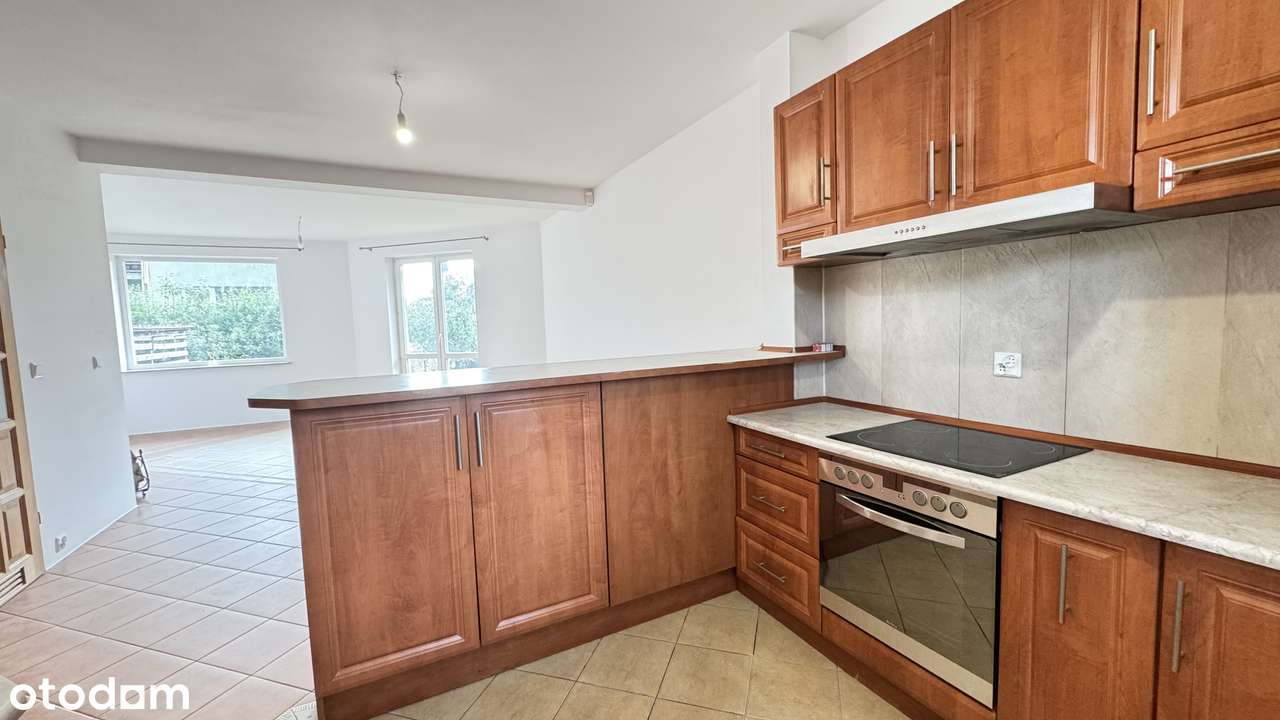 Dom dla rodziny w spokojnej dzielnicy Bolszewa-4