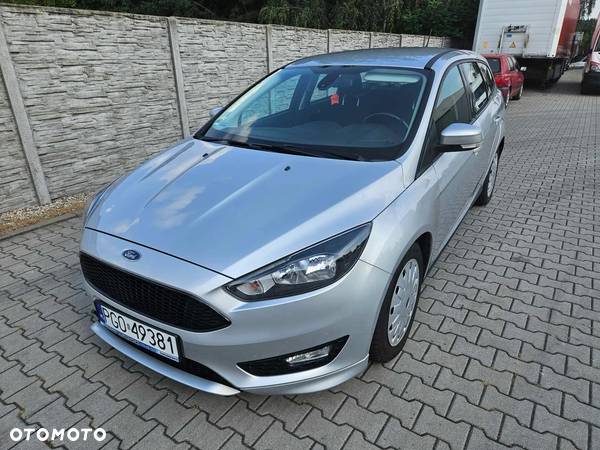 Ford Focus - 1