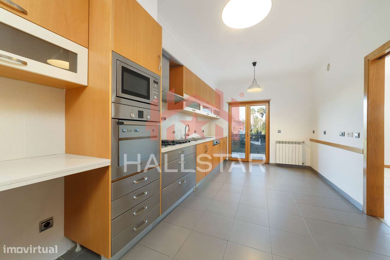 Apartamento T4 / Condomínio Fechado / Gardens / Centro da Cidade / Lei - Grande imagem: 4/48