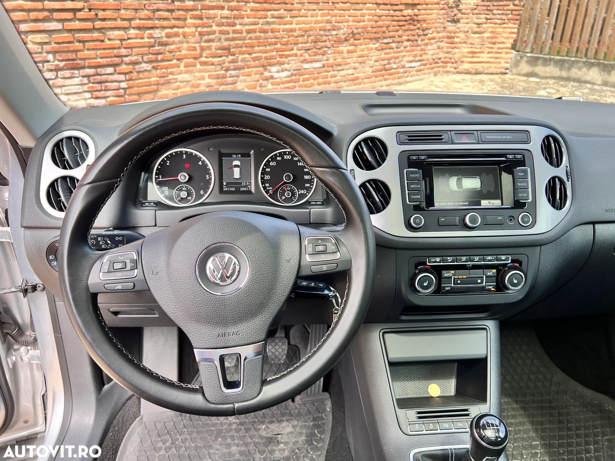 Volkswagen Tiguan 2.0 TDI DPF BlueMotion Technology Cup Sport & Style - 17