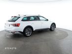 Skoda Superb 2.0 TDI SCR 4x4 Scout DSG - 12