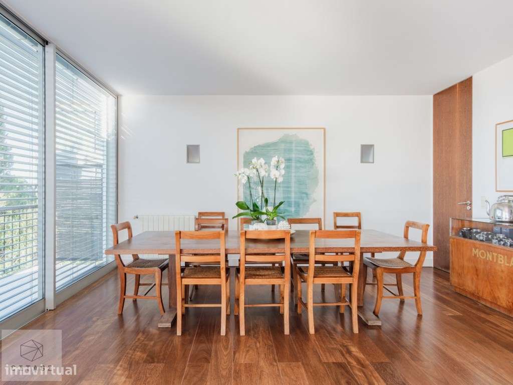 Moradia com vista mar no centro do Estoril-8