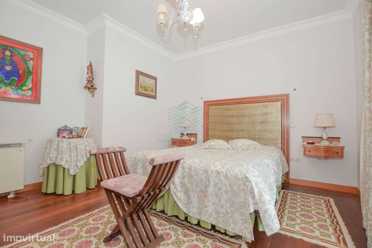 Moradia T3+2 com jardim e logradouro em Quinta da Silvã - Torres Novas-51