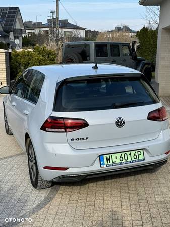 Volkswagen Golf e-Golf - 4