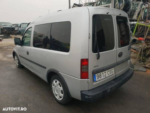 Dezmembrez Opel Combo 2003 1.7dti Isuzu - 2