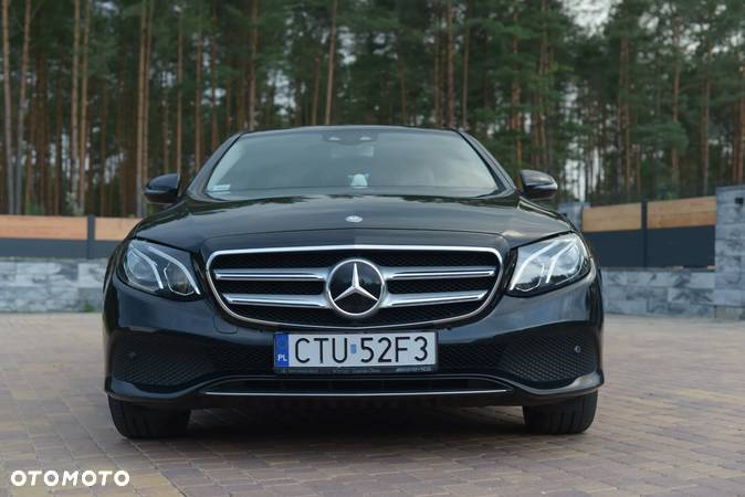 Mercedes-Benz Klasa E 220 d 9G-TRONIC - 2