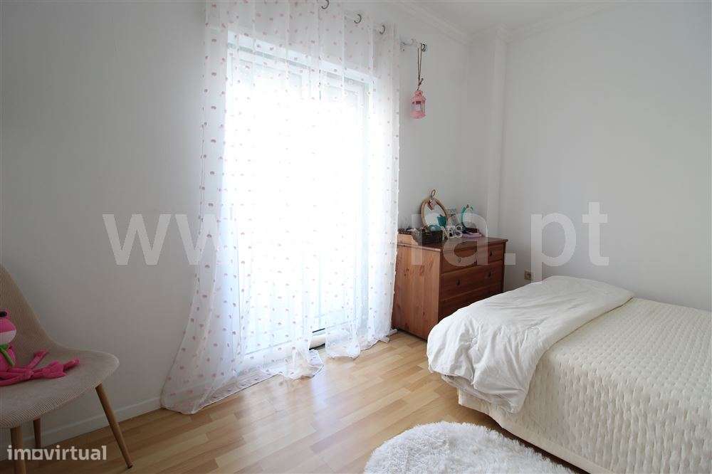 Moradia Geminada 4 quartos, Venda-17