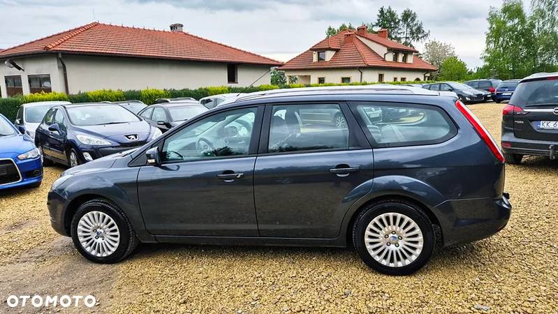 Ford Focus 1.8 FF Platinium X - 24