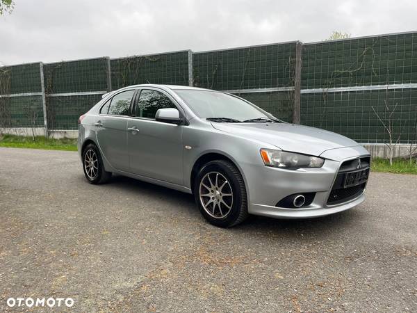 Mitsubishi Lancer 1.5 - 1