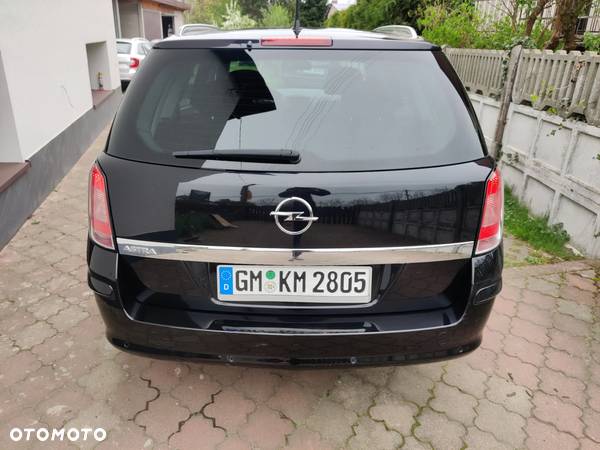 Opel Astra 1.8 Caravan Innovation 110 Jahre - 5