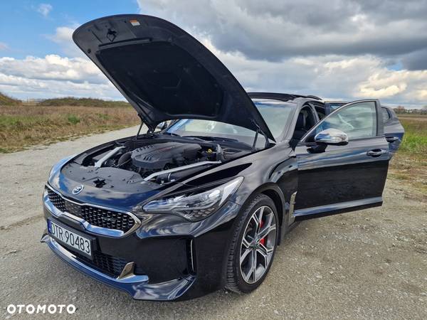 Kia Stinger 3.3 T-GDI V6 GT AWD - 34