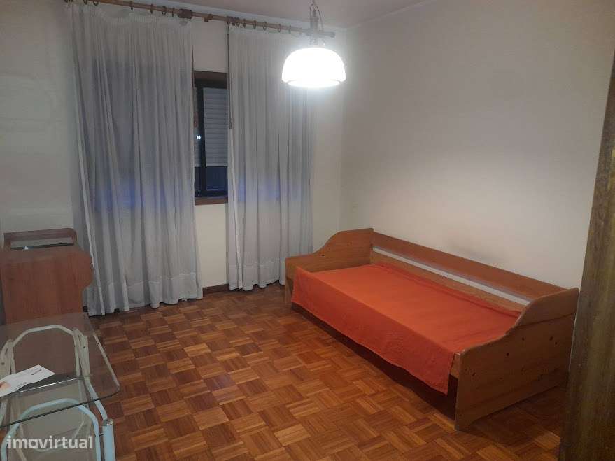 T3 Com suite junto Hospital Prelada-24