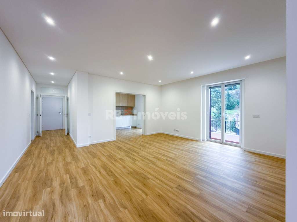 Apartamento T3 c/ Lugar de Estacionamento e Arrecadação, em Abrantes - Grande imagem: 4/38