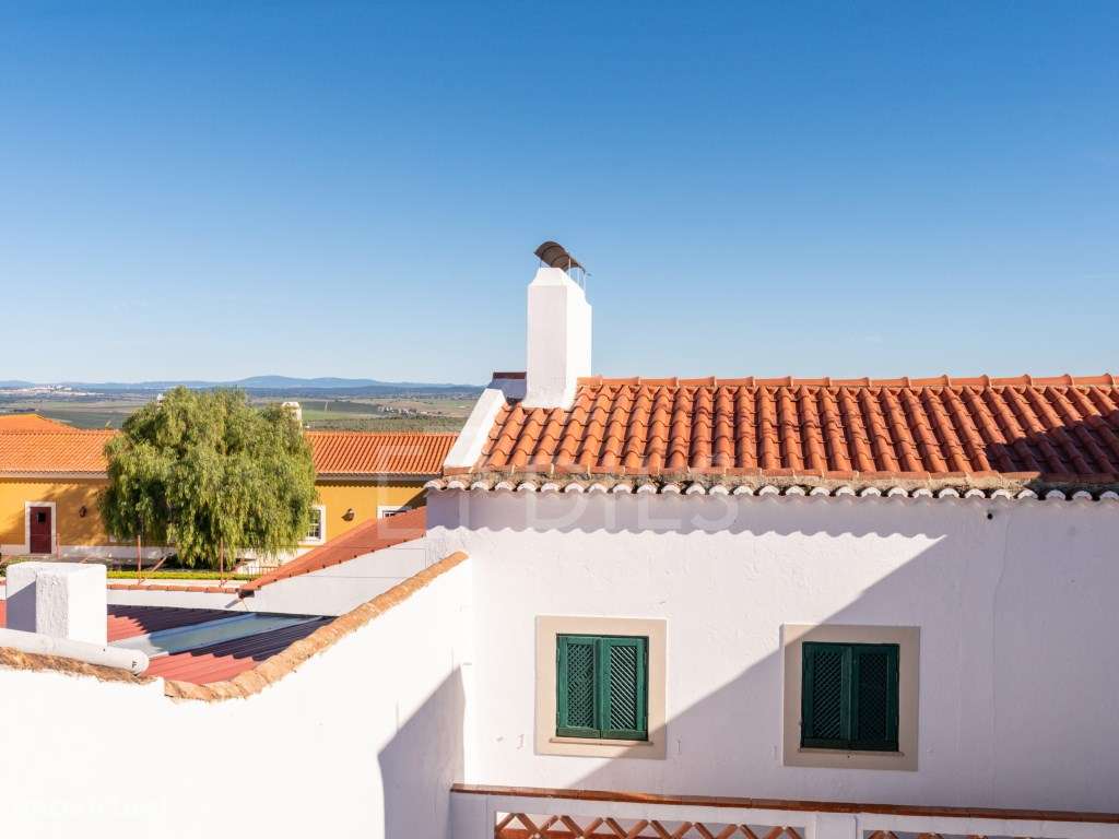 Moradia T6 para habitação ou Alojamento Local, no Alentejo-32