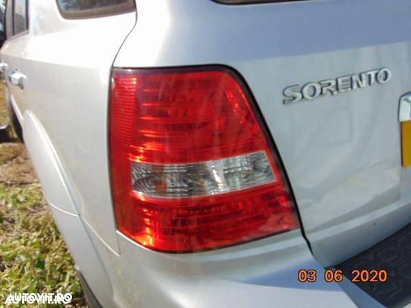 Stop Kia Sorento 2002-2009 stop tripla lampa spate Sorento dezmembrez - 6