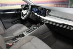 VW Golf 1.0 eTSI Life DSG - 17