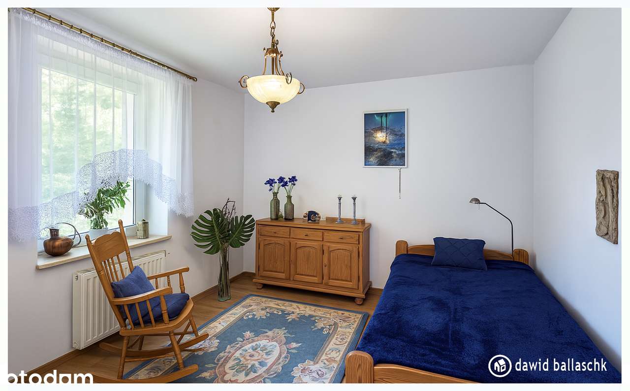 Parterowy, przestronny dom dla koneserów komfortu-11