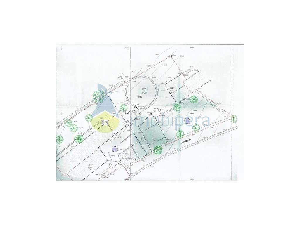 TERRENO MISTO COM MORADIA EM RUÍNA - Grande imagem: 5/41