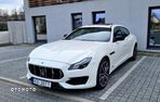 Maserati Quattroporte - 7