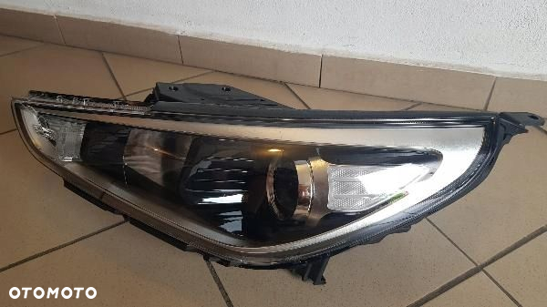 HYUNDAI I30 I-30 BEZ DOŚW. LAMPA PRZEDNIA PRZOD - 3