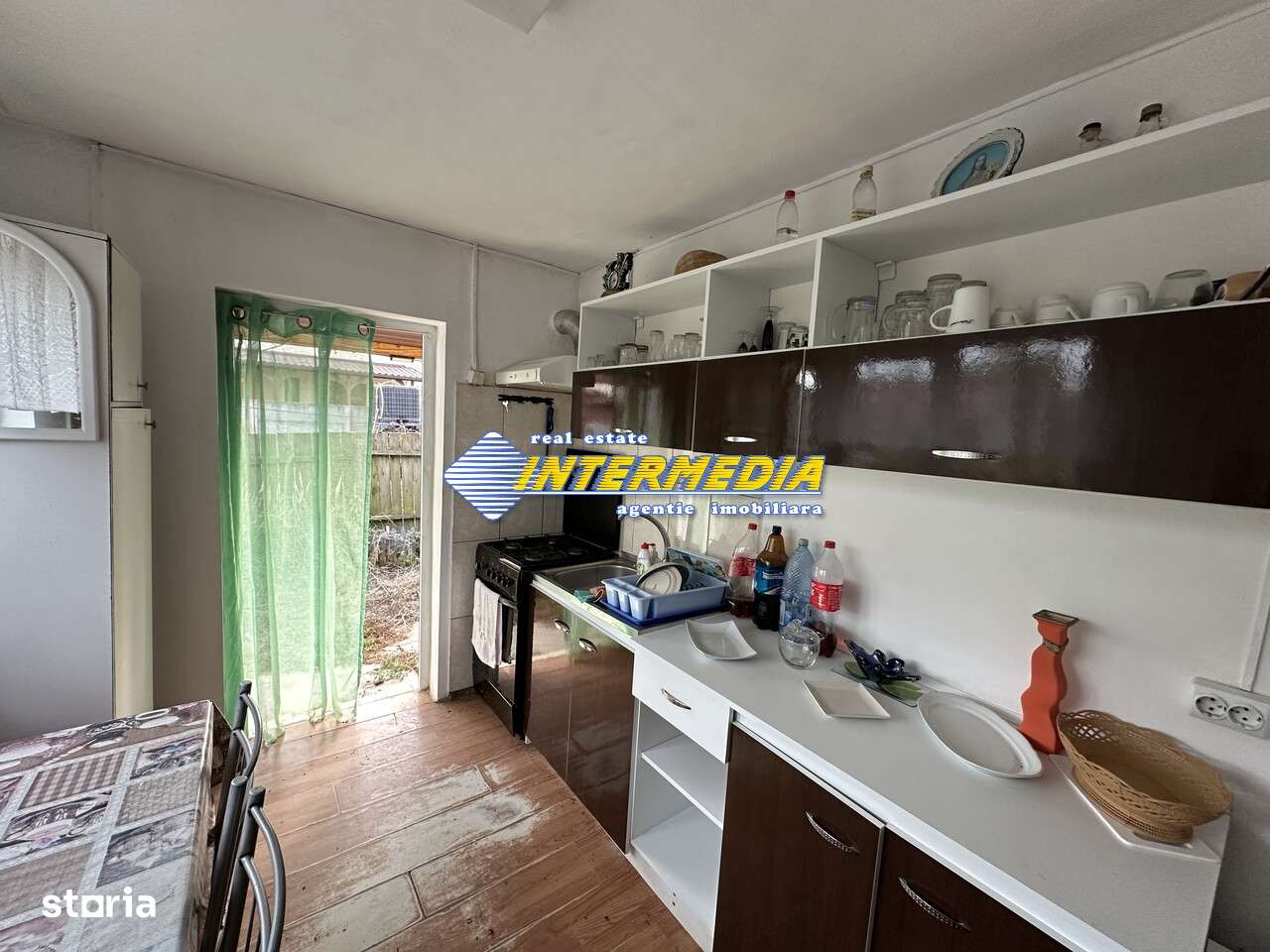 Vanzare Casa cu Magazie 99 mp. Teren 570 mp. Alba Zona Arex toate-9