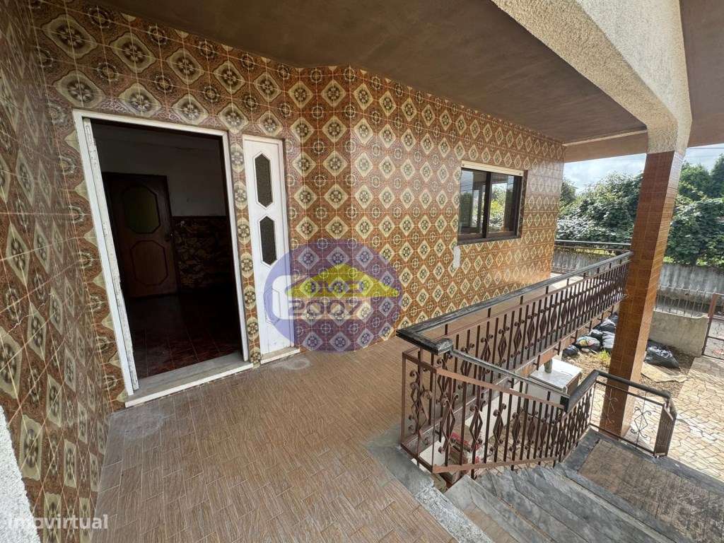 Moradia isolada T3 com Terreno em Santa Maria de Lamas - Grande imagem: 4/35