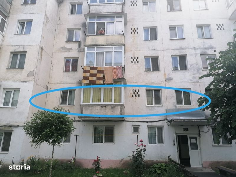 Vand apartament 3 camere