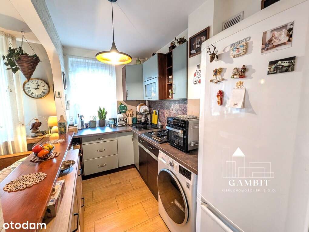 Interesujące, jasne i ustawne 3pok. loggia/piwnica-9