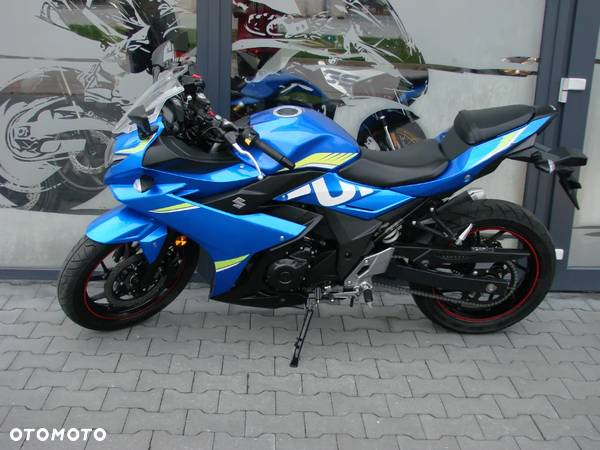 Suzuki GSX-R - 5