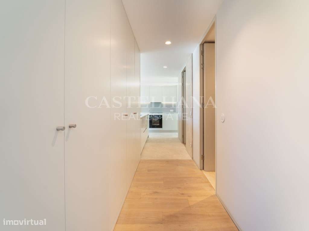 Apartamento T2 duplex com vista frontal de rio em Vila Nova de Gaia - Grande imagem: 4/38