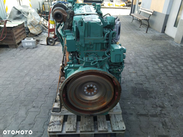 Silnik Volvo D8J 6 cylindrowy turbo Engine EC250E, EC300E L110E L120E - 3