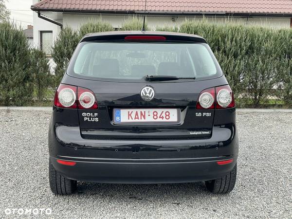 Volkswagen Golf Plus - 9