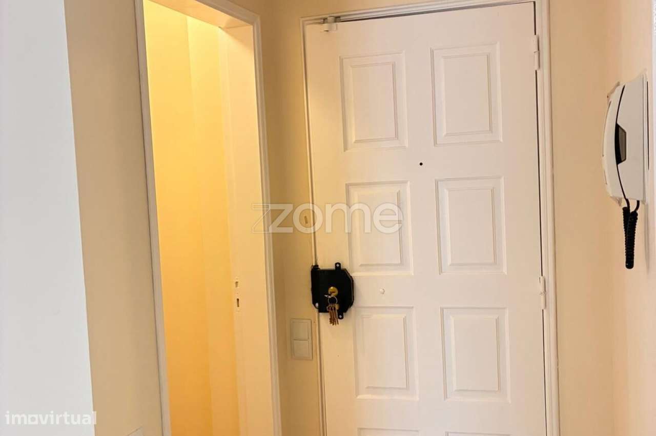 Oportunidade Única na Tapada das Mercês!-13