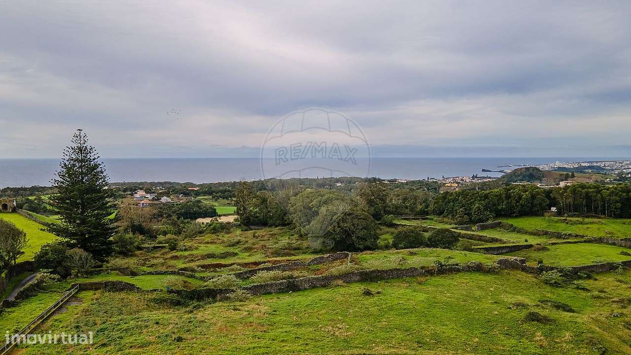 Terreno  para venda - Grande imagem: 2/12