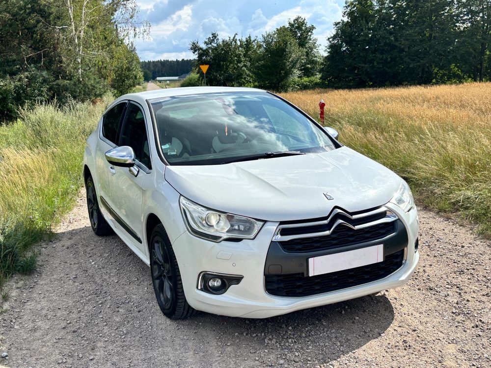 Citroën DS4 1.6 e-HDi SoChic MCP 2011