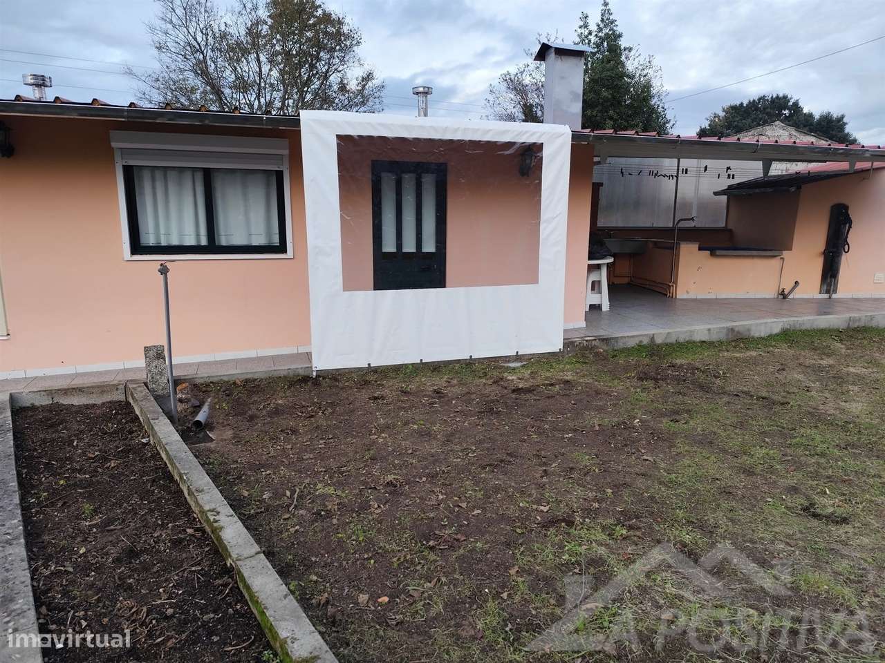 Moradia Isolada T0 Arrendamento em Macieira de Cambra,Vale de Cambra - Grande imagem: 4/21