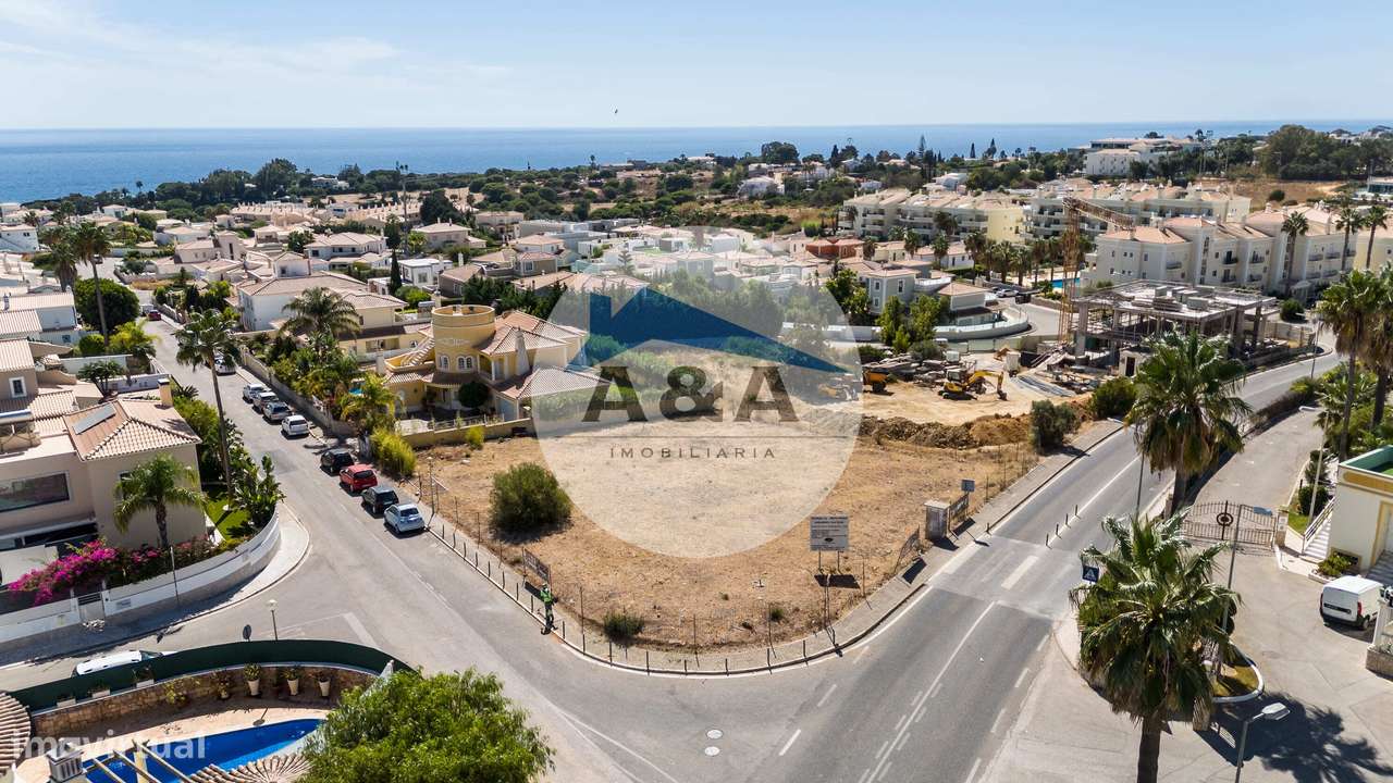 Exclusiva Moradia Contemporânea a 700 metros da Praia de São Rafael...-18